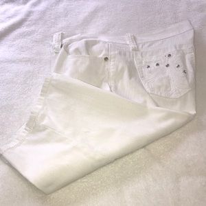 Royalty by YMI Fabulous White Shorts